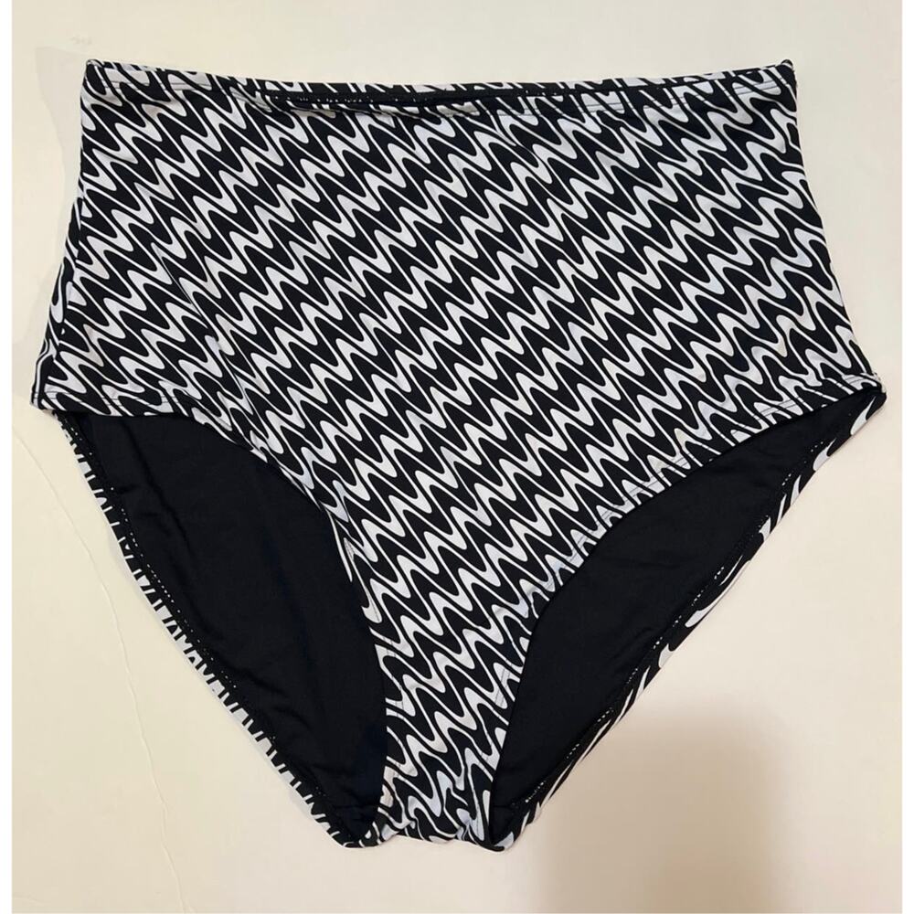 Beautikini Highwaisted Striped Bikini Bottom NWT Size XXL